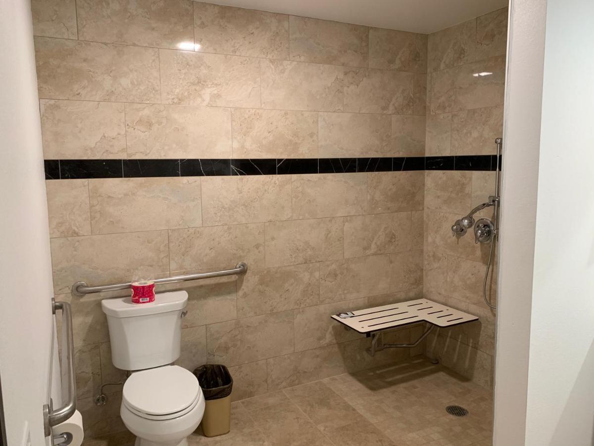 Desert Inn Motel Corona Zewnętrze zdjęcie