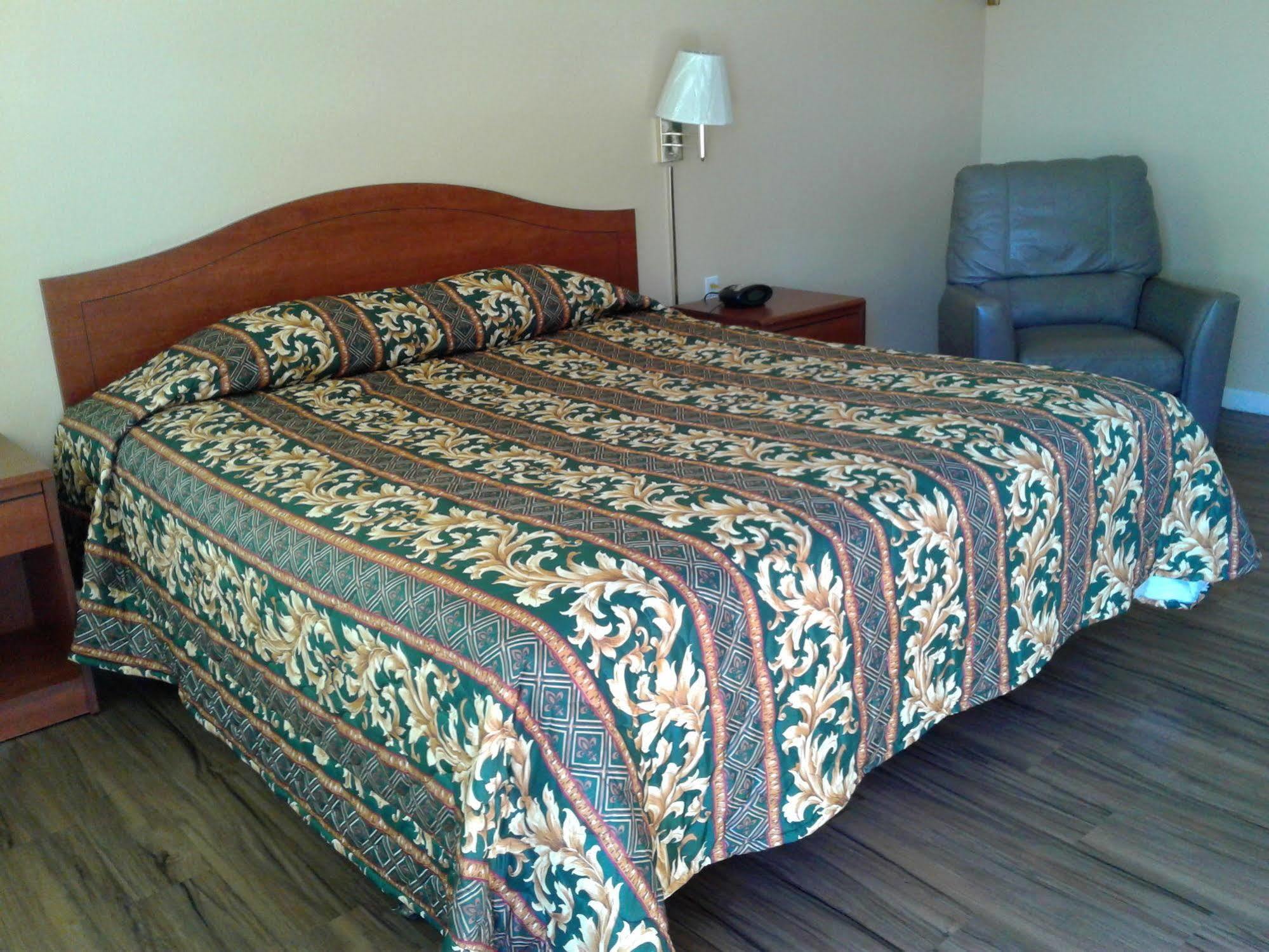 Desert Inn Motel Corona Zewnętrze zdjęcie